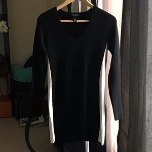 WHBM Tunic Sweater Long V-neck